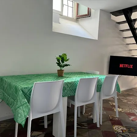 Casa Flora, A Panoramic Flat With Free Car Parking Lägenhet Cagliari