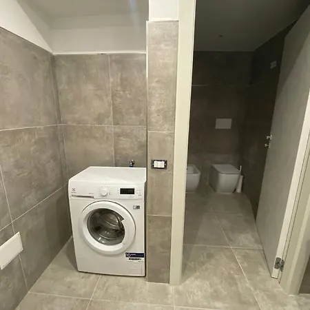 Casa Flora, A Panoramic Flat With Free Car Parking